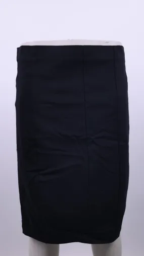 Access midi black skirt with zipper on the back