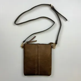 Crossbody Clothes Mentor, Size Medium