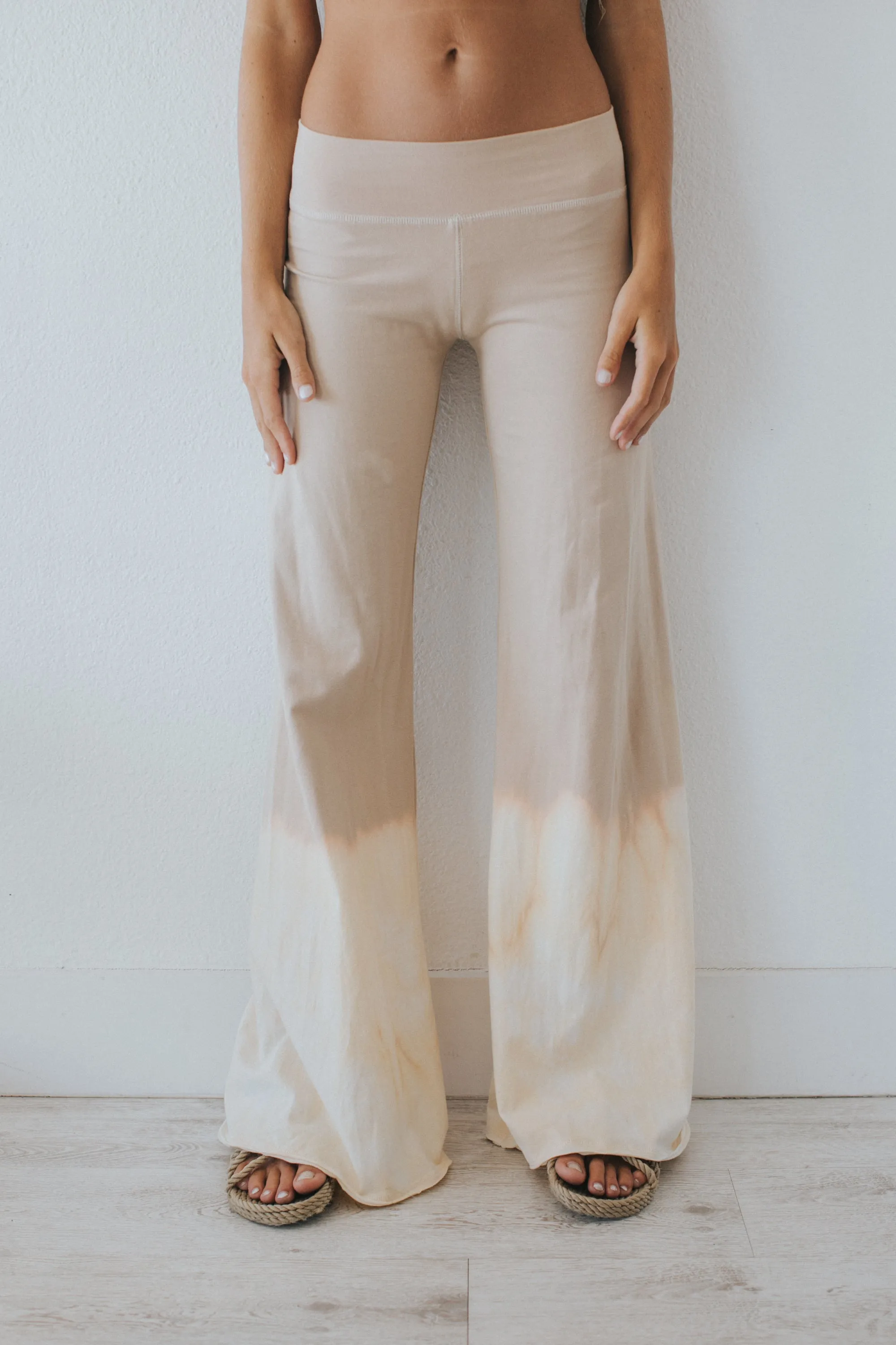 Easy Going Pants in Beige