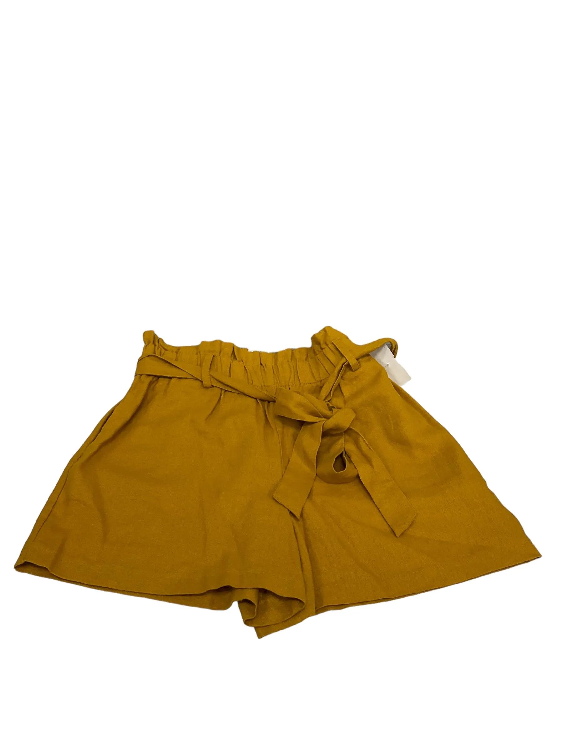 Shorts By Clothes Mentor  Size: M